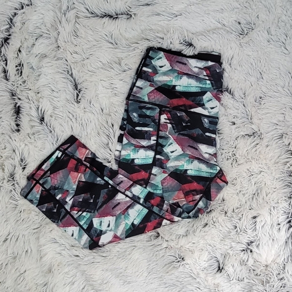 ODODOS Cropped Leggings - Picture 1 of 5